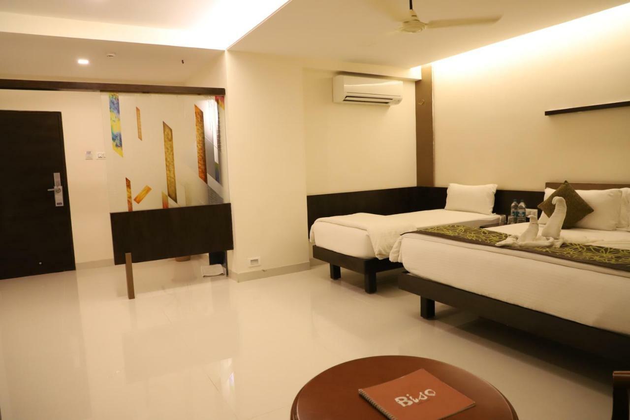 Bijāpur Kyriad Hotel Vijayapura By Othpl מראה חיצוני תמונה