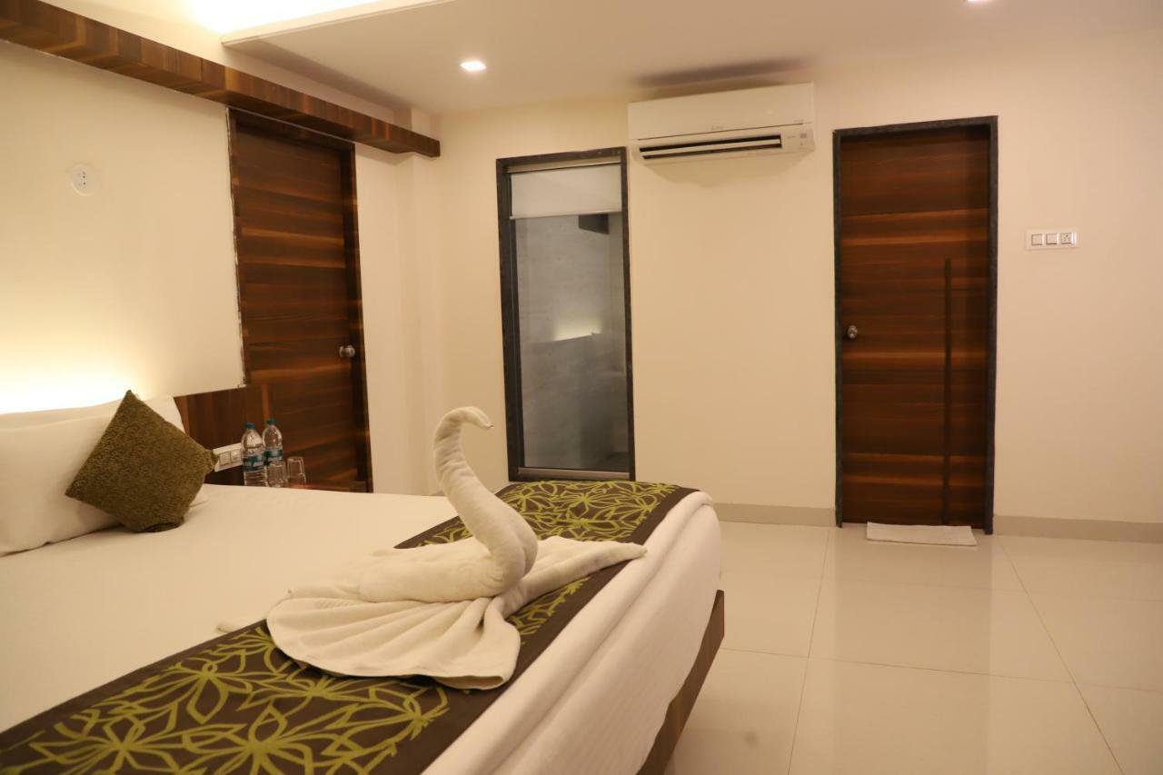 Bijāpur Kyriad Hotel Vijayapura By Othpl מראה חיצוני תמונה